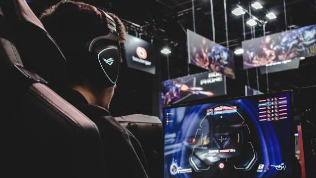 florian-olivo-Mf23RF8xArY-unsplash-840x360